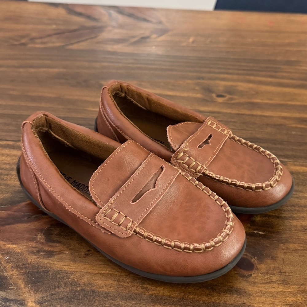 Steve Madden Brown Leather Loafers